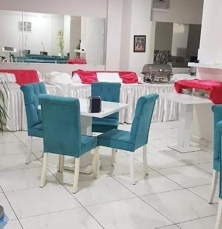 Sera Hotel 2*