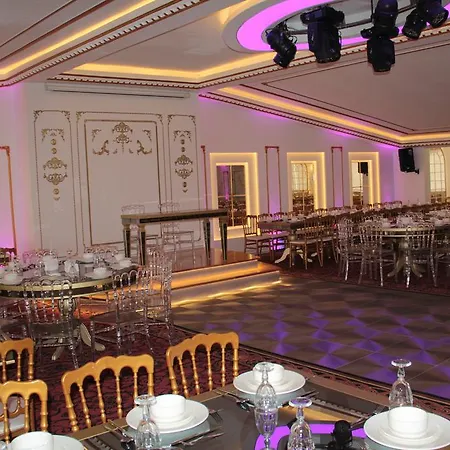 Hotel Sera